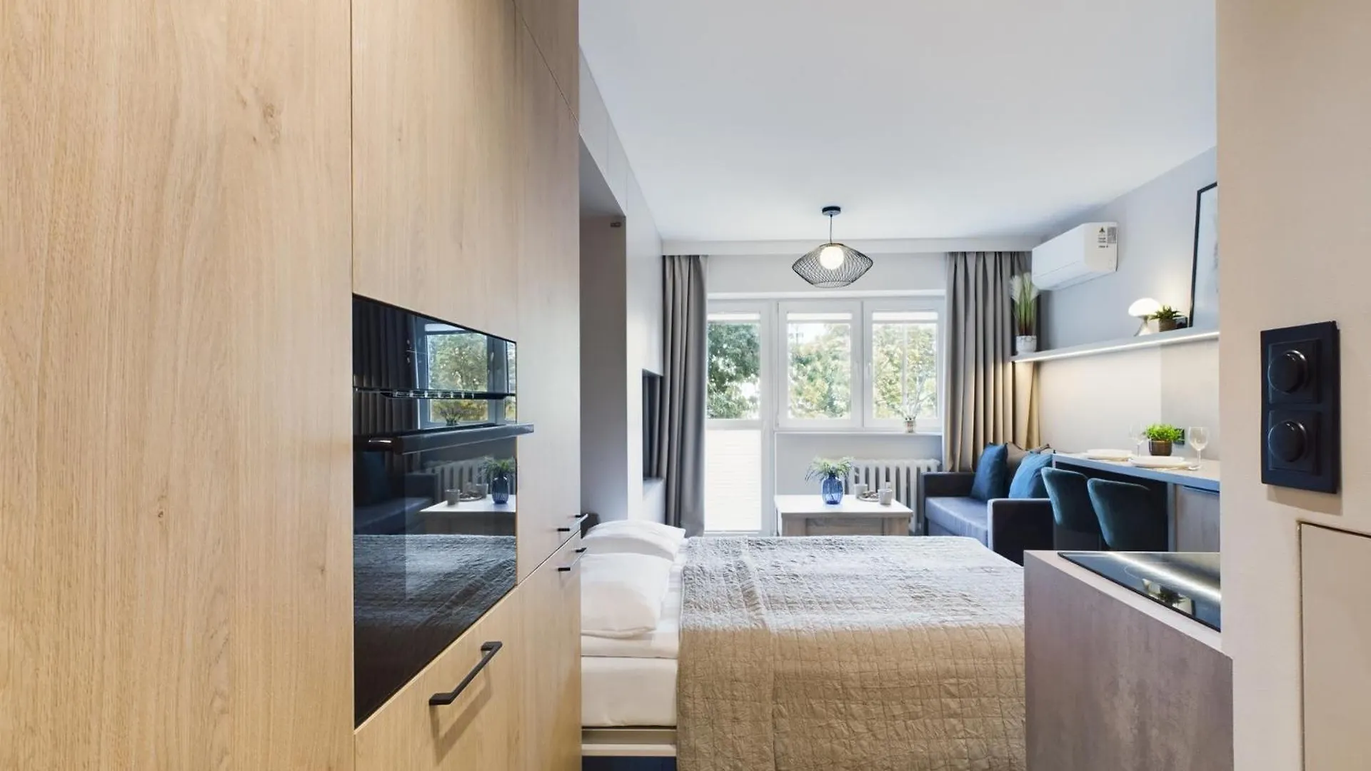 Beautiful Studio For Two People By Noclegi Renters Varsóvia Apartamento