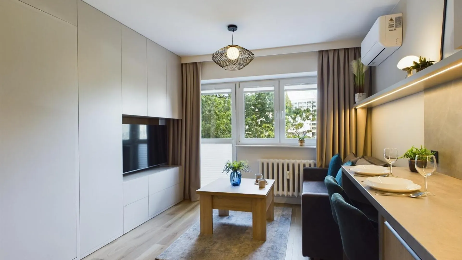 Beautiful Studio For Two People By Noclegi Renters Warsaw