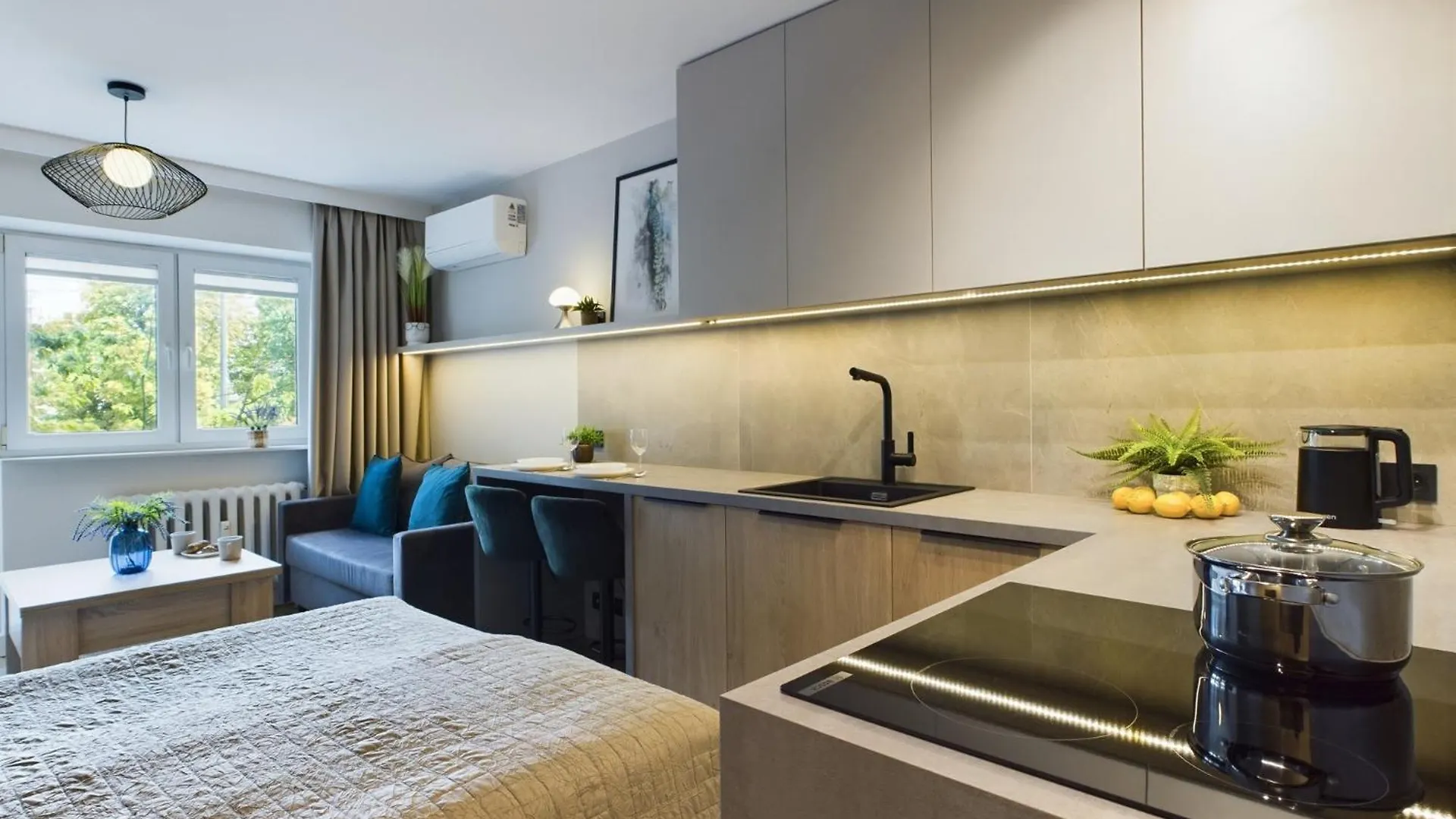 Beautiful Studio For Two People By Noclegi Renters Warsaw 0*,